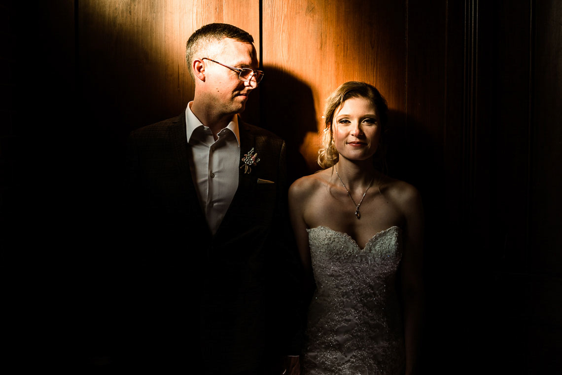 Hochzeitsfotograf Dortmund Brautpaar Licht und Schatten Hochzeitsfotograf Dortmund Brautpaar Licht und Schatten