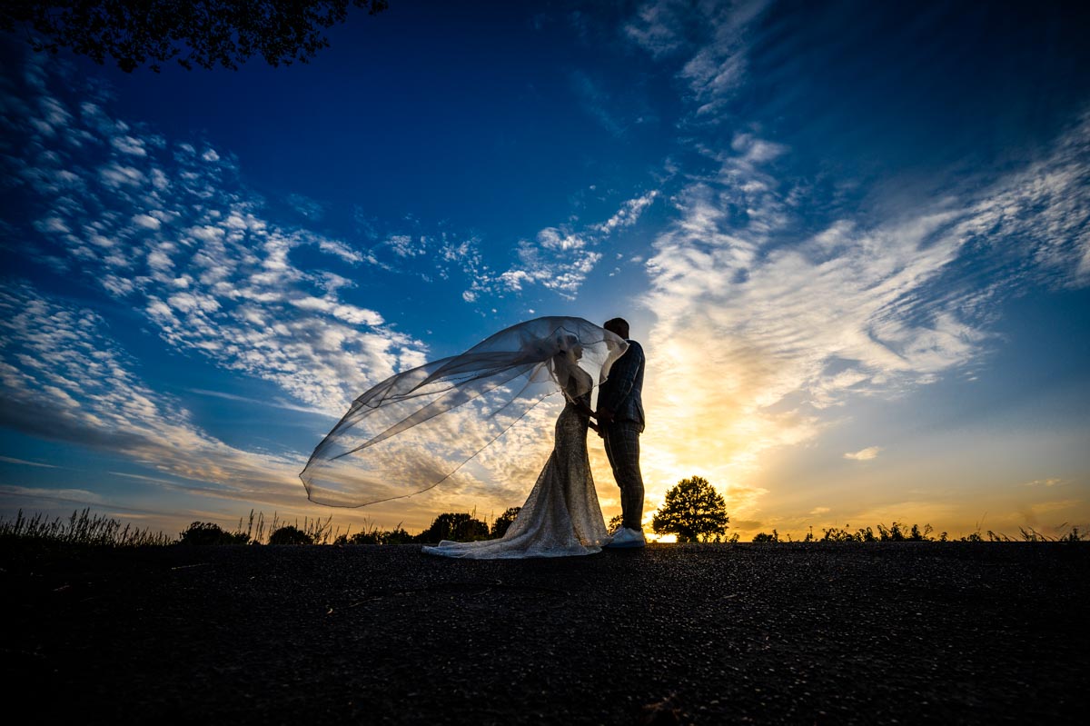 Hochzeitsfotograf NRW Brautpaar Sonnenuntergang